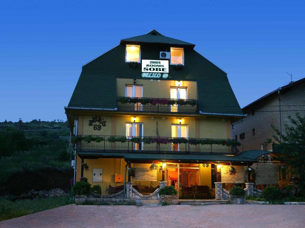 Villa Belilo 69 Sremski Karlovci Exterior foto